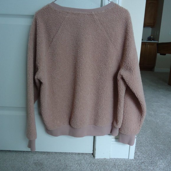 Universal Thread Top M Sherpa - Picture 3 of 6